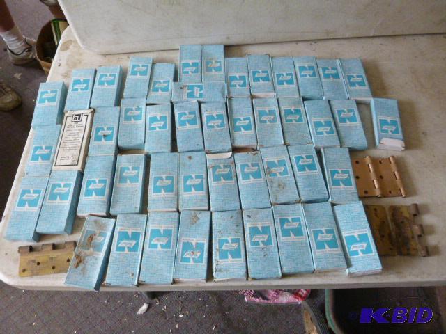 lot 195 image: Large Lot of Hinges 3 12" - 2 per box....