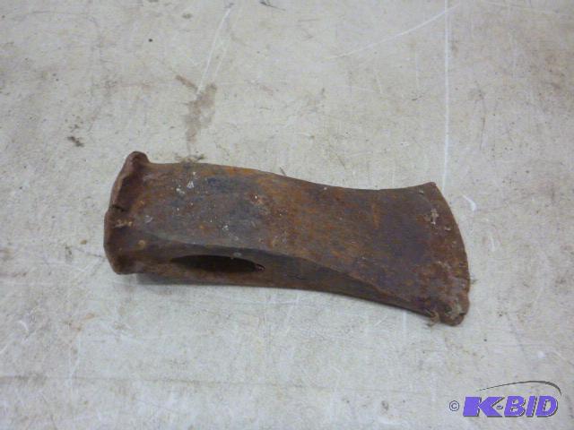 lot 24 image: Splitting Maul Head...