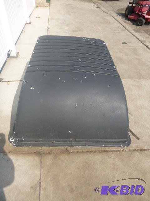 lot 3 image: Roof Top Carrier...