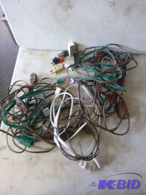 lot 40 image: Miscellaneous Extension Cords and Plugs...