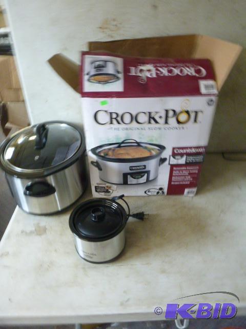 lot 41 image: Crock Pot and Little Dipper Crock Pot 6 quart...