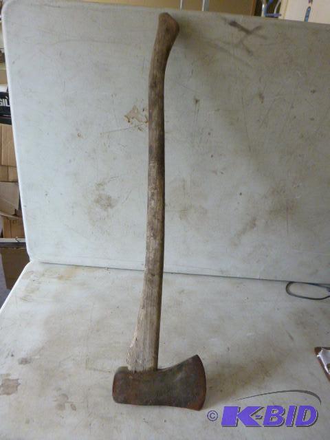 lot 67 image: Axe...