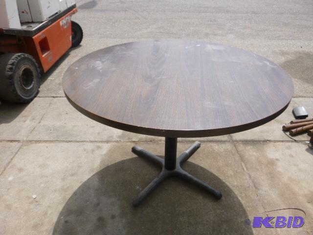 lot 84 image: Round Dining Table 42" diameter....