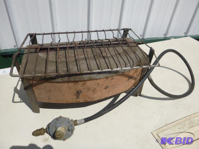 lot 9 image: Hearth-Glo Heater Model S-110 - Propane, 20,0...
