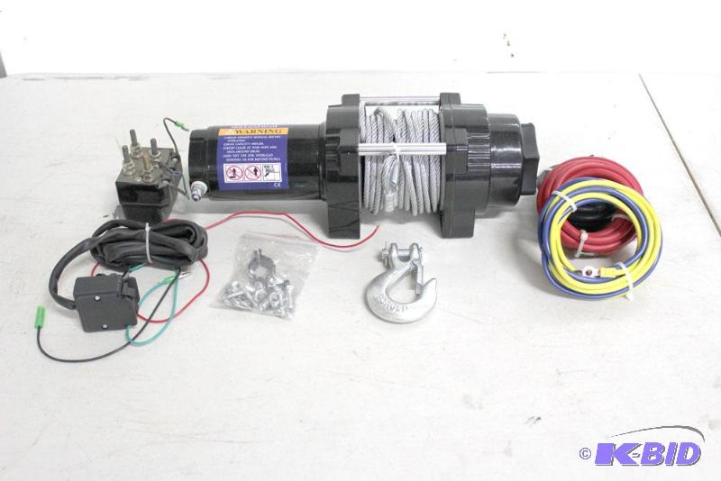 lot 58 image: 3,500lb ATVUTV Winch. New. Includes all acce...