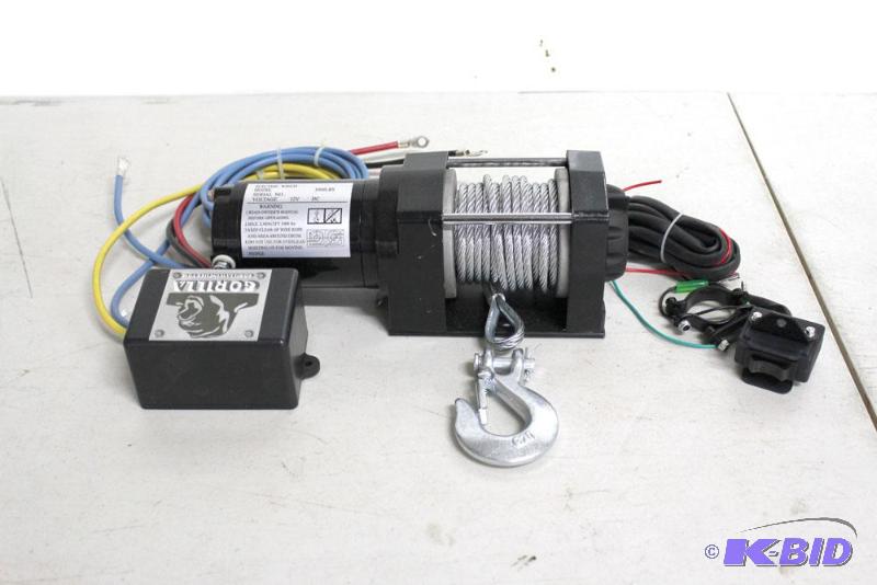 lot 59 image: 3,000lb ATVUTV Winch. 2 bolt mounting patter...