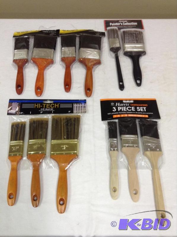 lot 124 image: 5 Packages of Paint Brushes