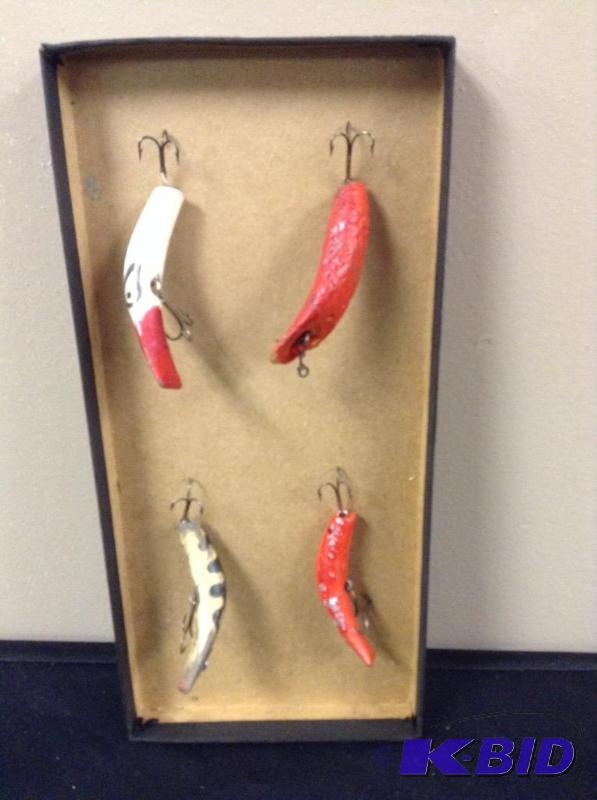 lot 145 image: 4 Vintage Fishing Lures - Kautzky