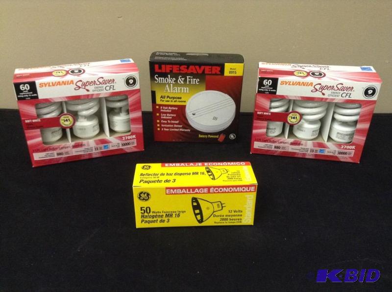 lot 22 image: Lot of Sylvania Super Saver Light Bulbs & Smoke Alarm