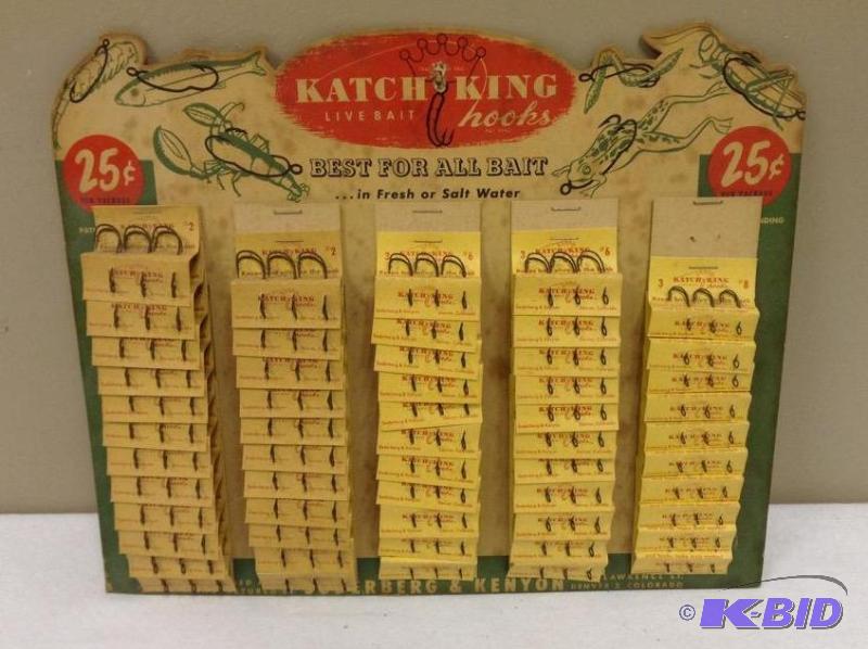 lot 64 image: Vintage Katch King Hooks Retail Display Board w Hooks