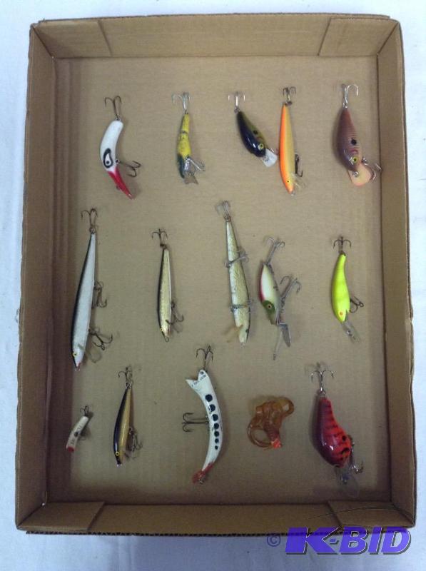 lot 67 image: Fishing Lures - Moby Dick, Heddon, Rapala 