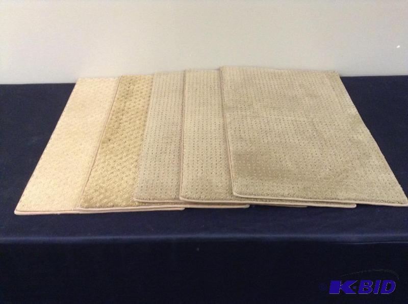 lot 95 image: 5 Carpet Rugs