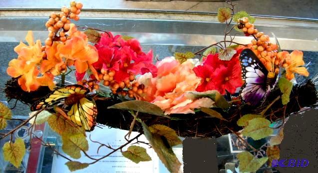 lot 15 image: Fiber Optic Butterfly Floral Arrangement - 19...