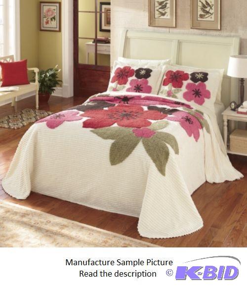 lot 157 image: Caprice Chenille Bedspread - Bedspread Only -...