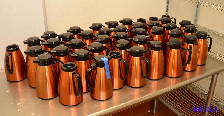 lot 118 image: &nbspInsulated Coffee Carafe Server - l...
