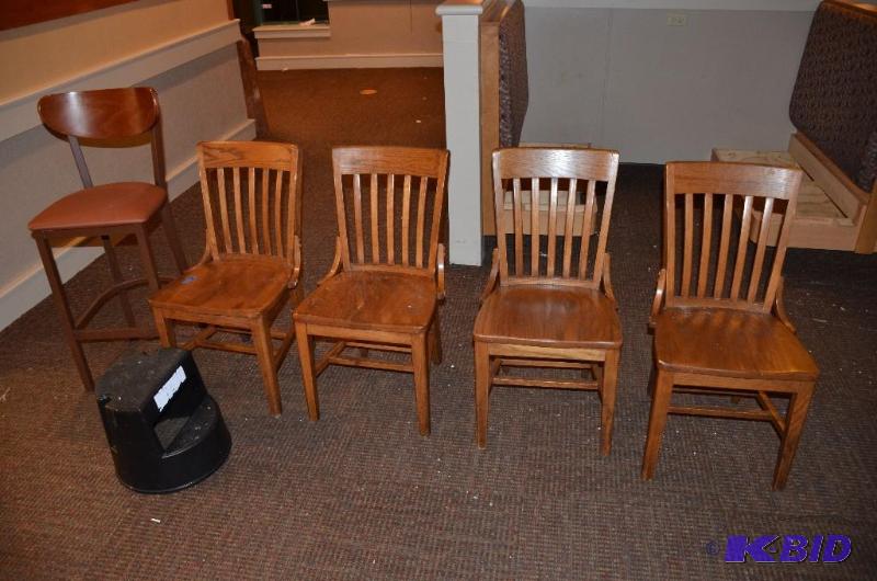 lot 86 image: 4 slat back wood chairs 1 bar stool 1 step st...