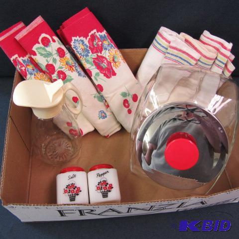 Kitchen Towels, Cookie Jar, Syrup