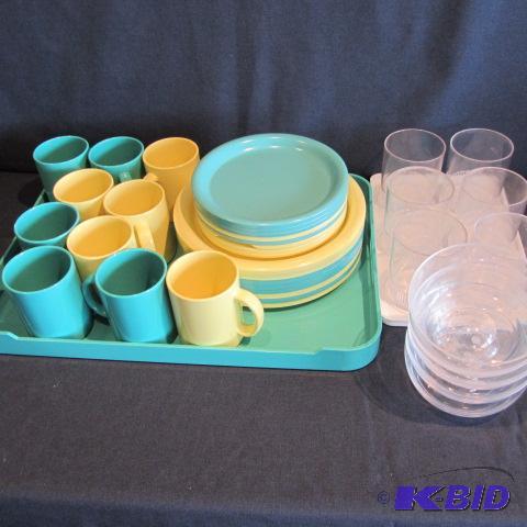 Turquoise & Yellow Dinnerware