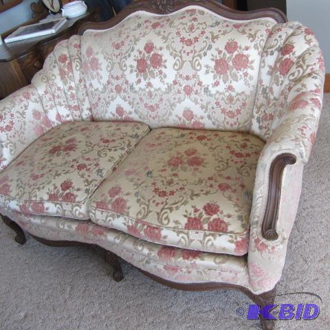 Country French Loveseat