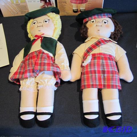 lot 435 image: Campbell Soup Cloth Dolls