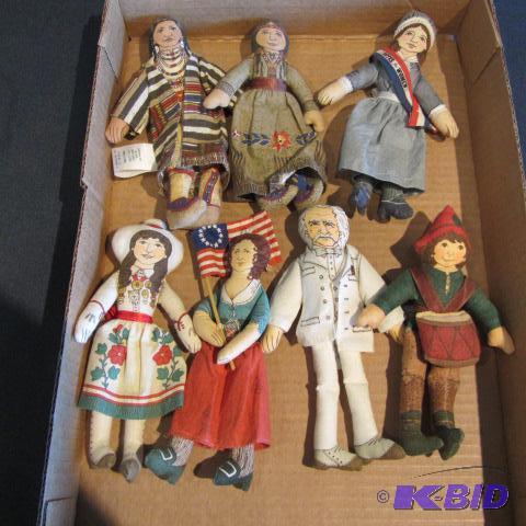 lot 460 image: Famous American Dolls
