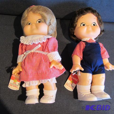 lot 462 image: Campbell Kids Dolls