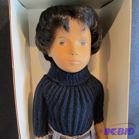 lot 501 image: Sasha Doll - Gregor