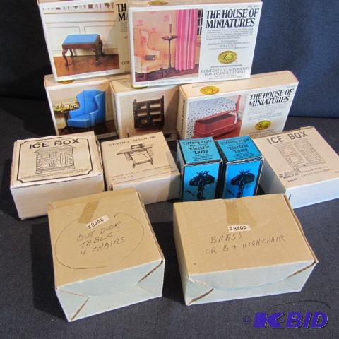 lot 505 image: Dollhouse Furniture Kits