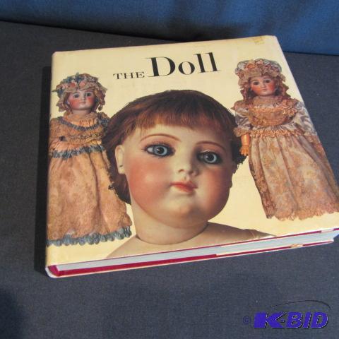 lot 506 image: The Doll Reference Book