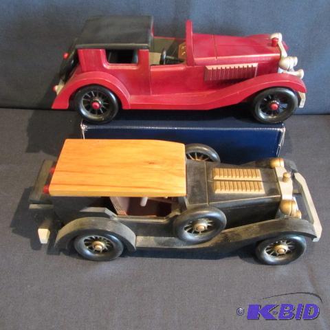 lot 522 image: Wooden Roadster
