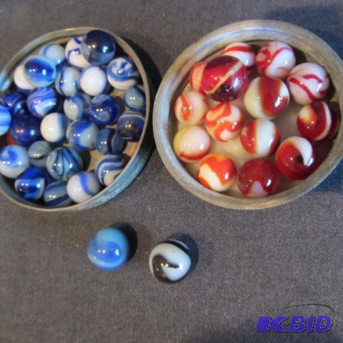 lot 542 image: Collector Marbles, Akro