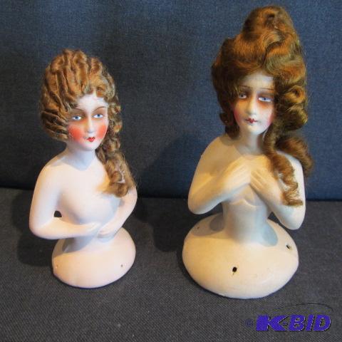 lot 553 image: German Paper Mache 12 Dolls