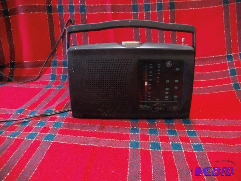 3 Band AMFMTVTV2 Radio With Instant Weather Band