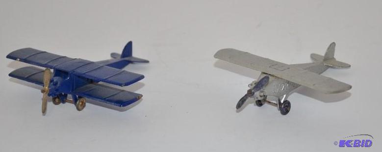 lot 167 image: Tootsie Toy Metal planes...