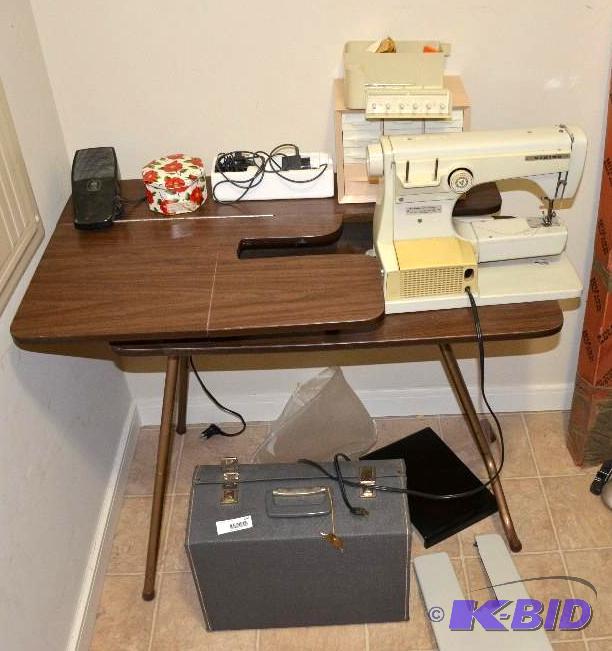 lot 194 image: VIKING HUSQVARNA 6020 Sewing machine with tab...