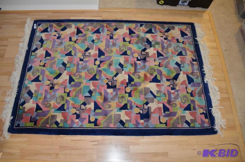lot 20 image: Very Expensive&nbspthick Asian Rug. &nbspPu...