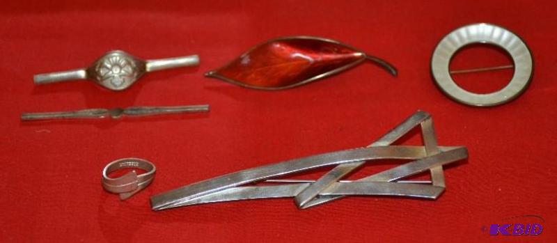 lot 212 image: Unique designed jewelry, pins and ring. Norwa...