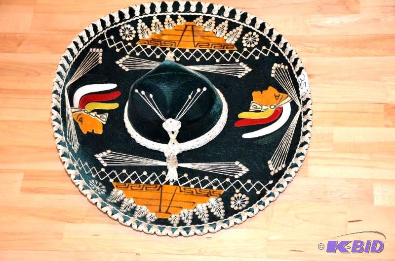 lot 258 image: Saturno Calidad Ganadero sombrerohat 18"...