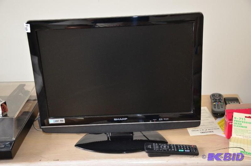 lot 68 image: Sharp LC-22DV24U  Sharps 22" Class (21-...