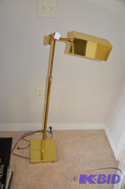 lot 93 image: Adjustable height floor lamp 38-48&quottall...