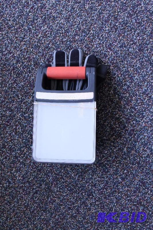 Eveready flashlight with gloves, customer return