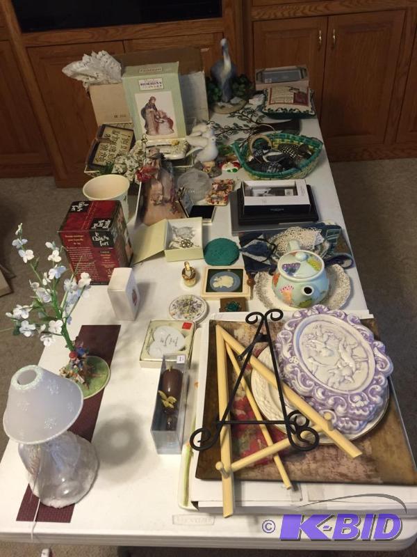 lot 28 image: Table Full Of Collectibles