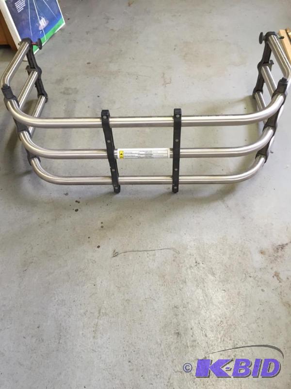 lot 69 image: Pick Up Tail Gate Cage.