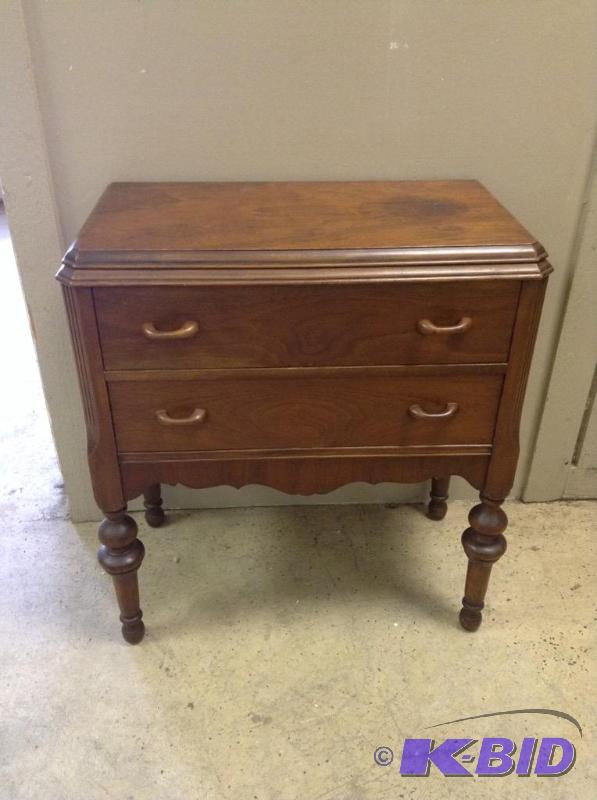 Vintage 2 Drawer Table