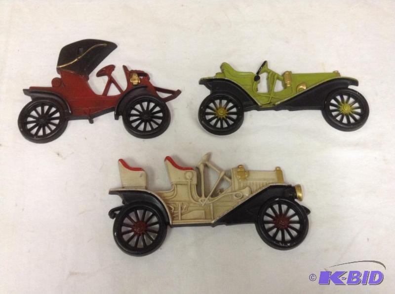 Set of 3 Midwest Vintage Metal Cars