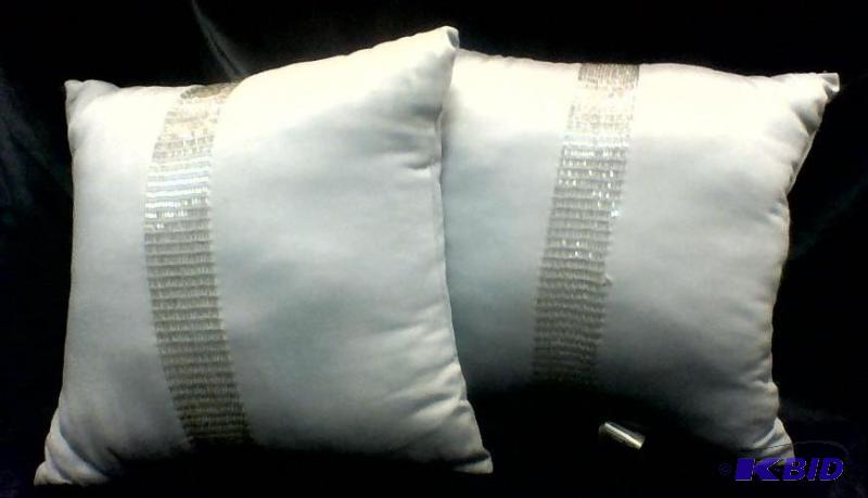 lot 27 image: JCPenny Studio Pair Decorative Pillows Gray with Glass Bead Decoration