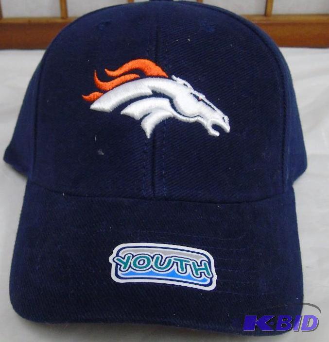 NEW &quotDenver Broncos&quot Youth Team Bal...