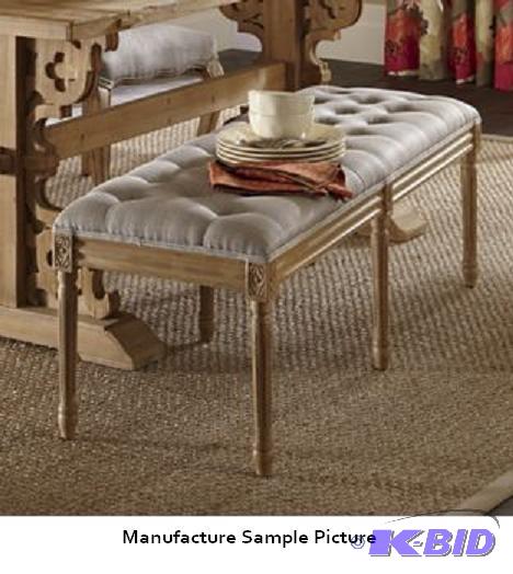 lot 153 image: Tufted Bench -&nbspA versatile addition in t...