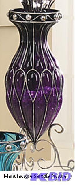 lot 194 image: Purple Captured Glass Vase - Purple glass in ...