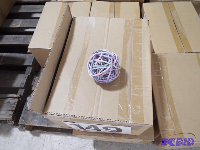 String ball dcor